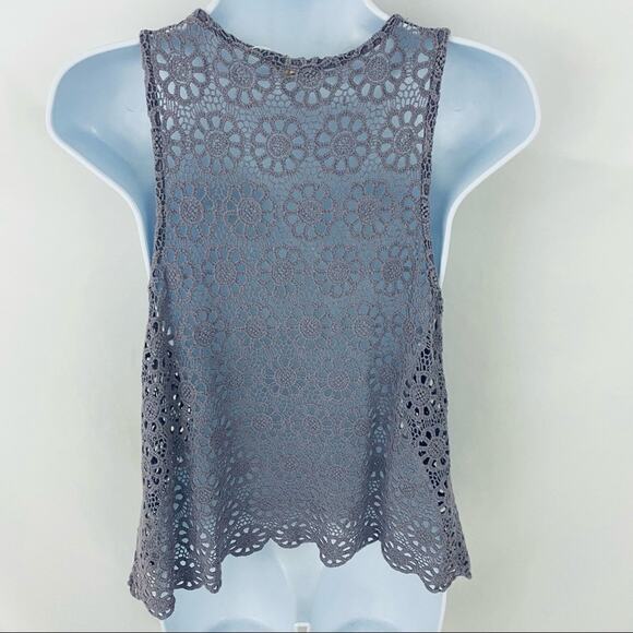 Pins&Needles Crochet Top Size Medium - Picture 2 of 6